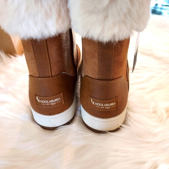 UGG's Koolaburra Suede Fleece Lined Boots with the Winter Treadwell Sole. NWT - Picture 8 of 12